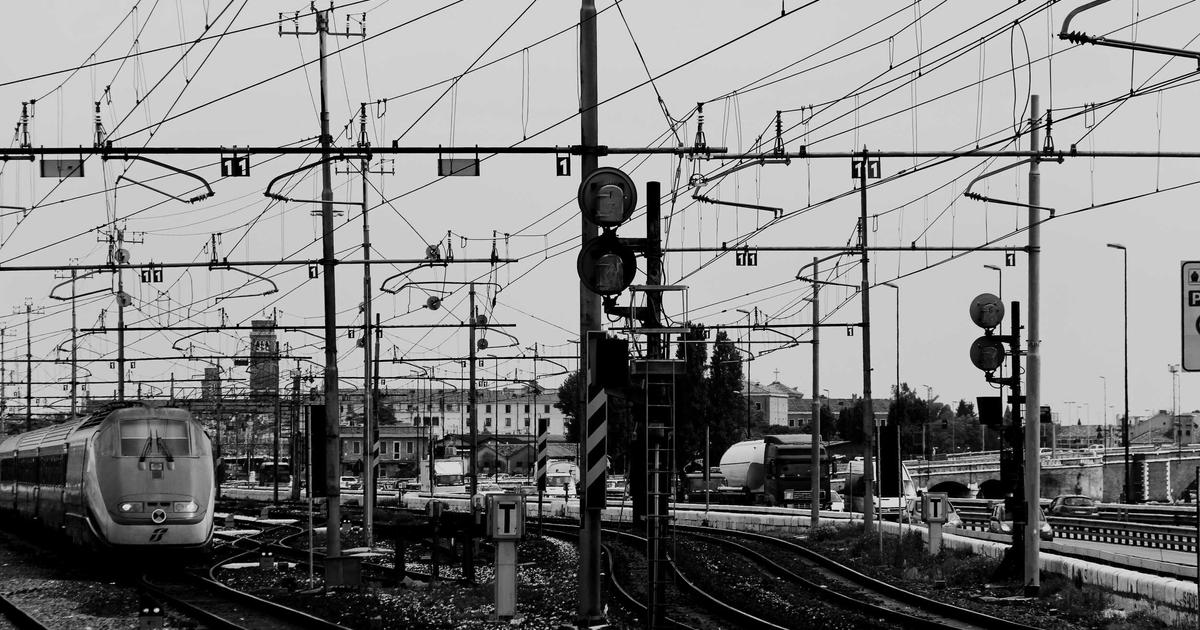 線路と信号機